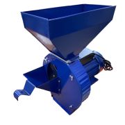 Кормоизмельчитель АЛЬКОР - 1 (2.5кВт,240кг/ч,зерно,корнепл.)