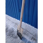 Ледоруб-скребок деревянный 175*265 (мет.пила)